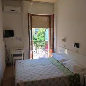 hotel-luana.it-tuscanyhotel.com/