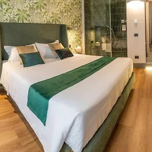 Castel Sant'angelo Luxury & Tour Guest house