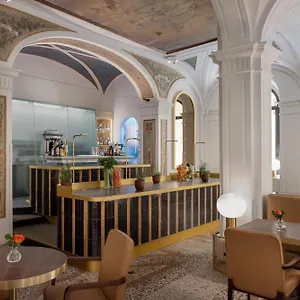 Hotel Maison Piazza Di Spagna Esperienze, Rom