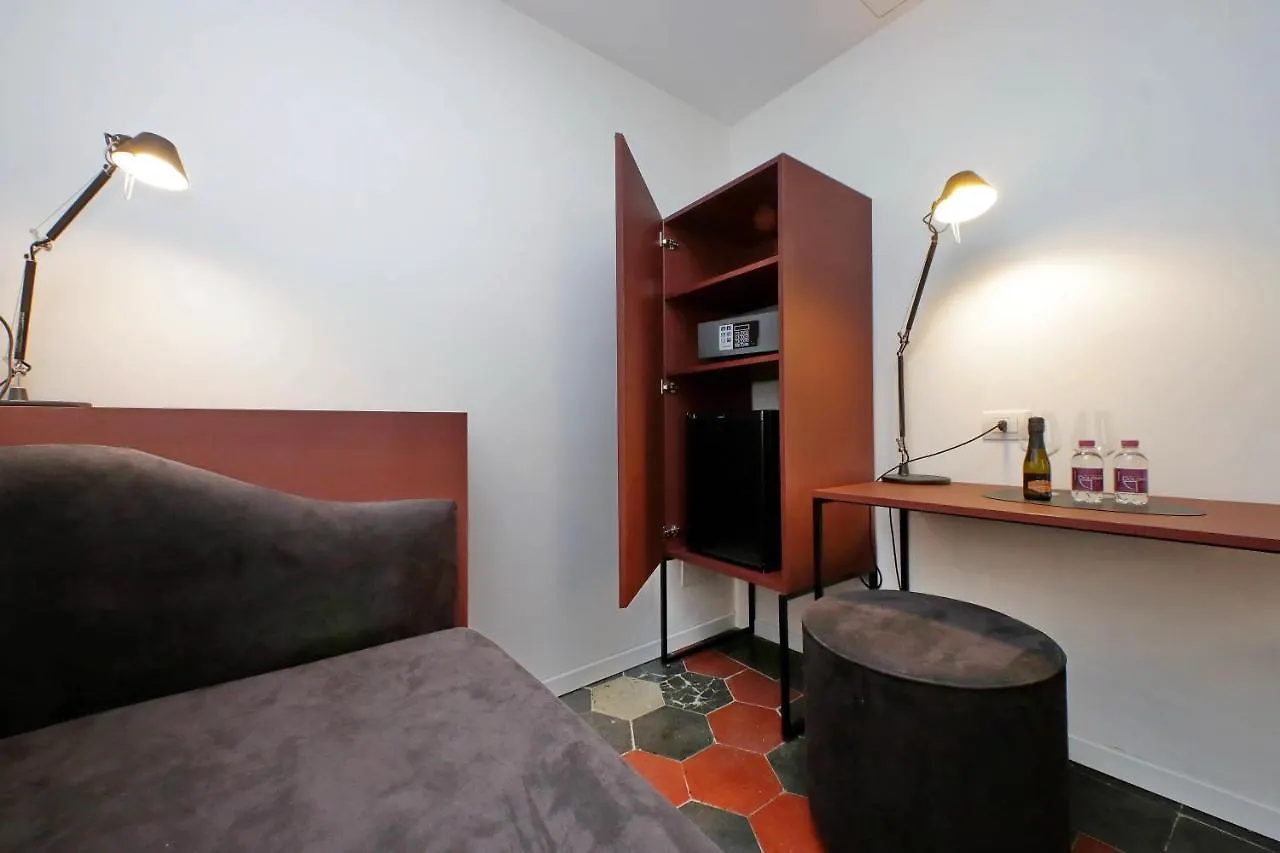 Youroom Vite Rome Guest house