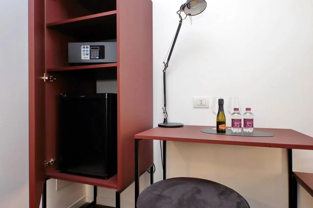 Guest house Youroom Vite Rome Italy