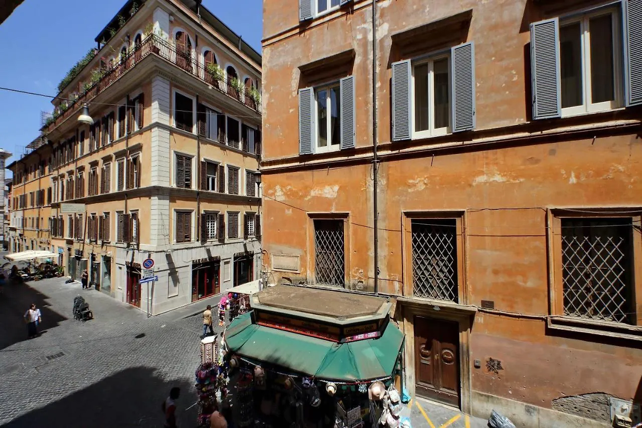 Youroom Vite Rome 0*,