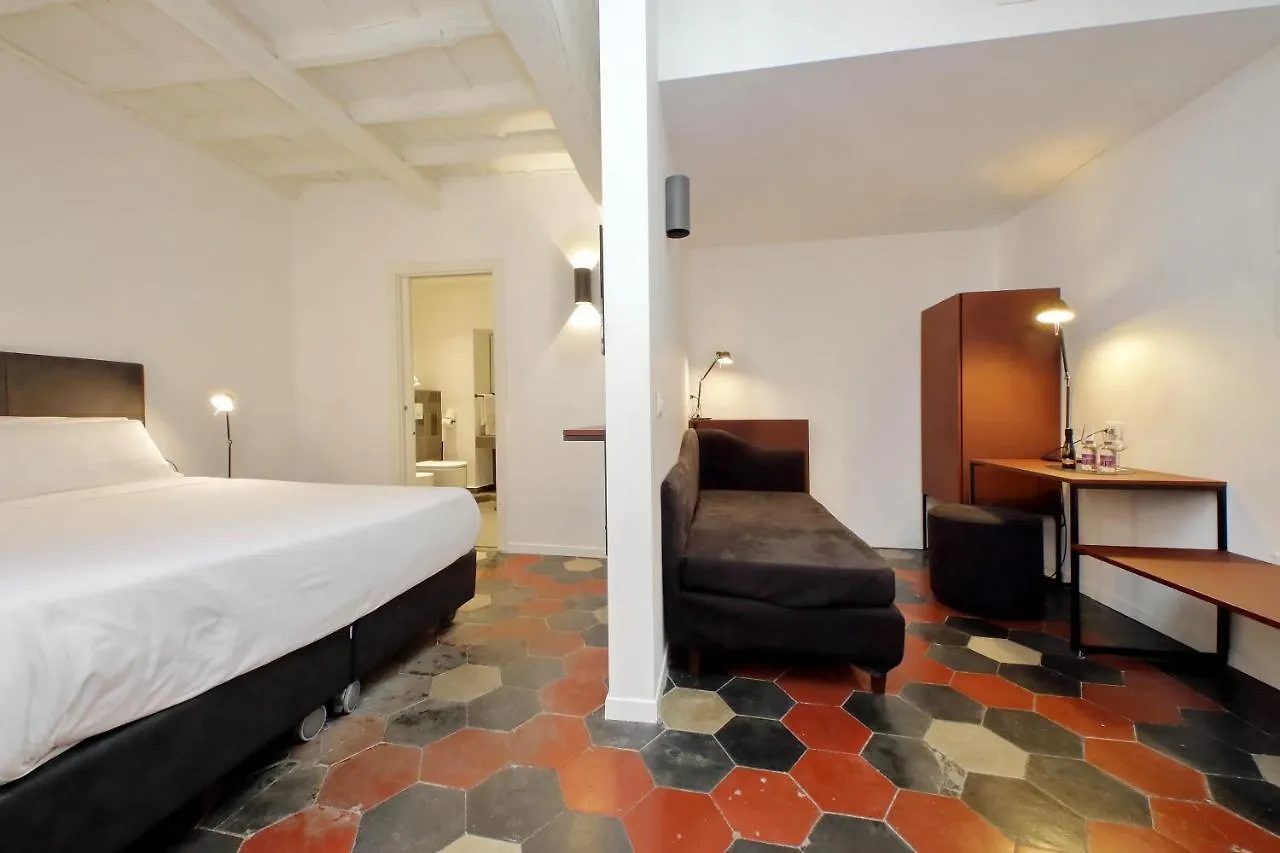 Guest house Youroom Vite Rome Italy