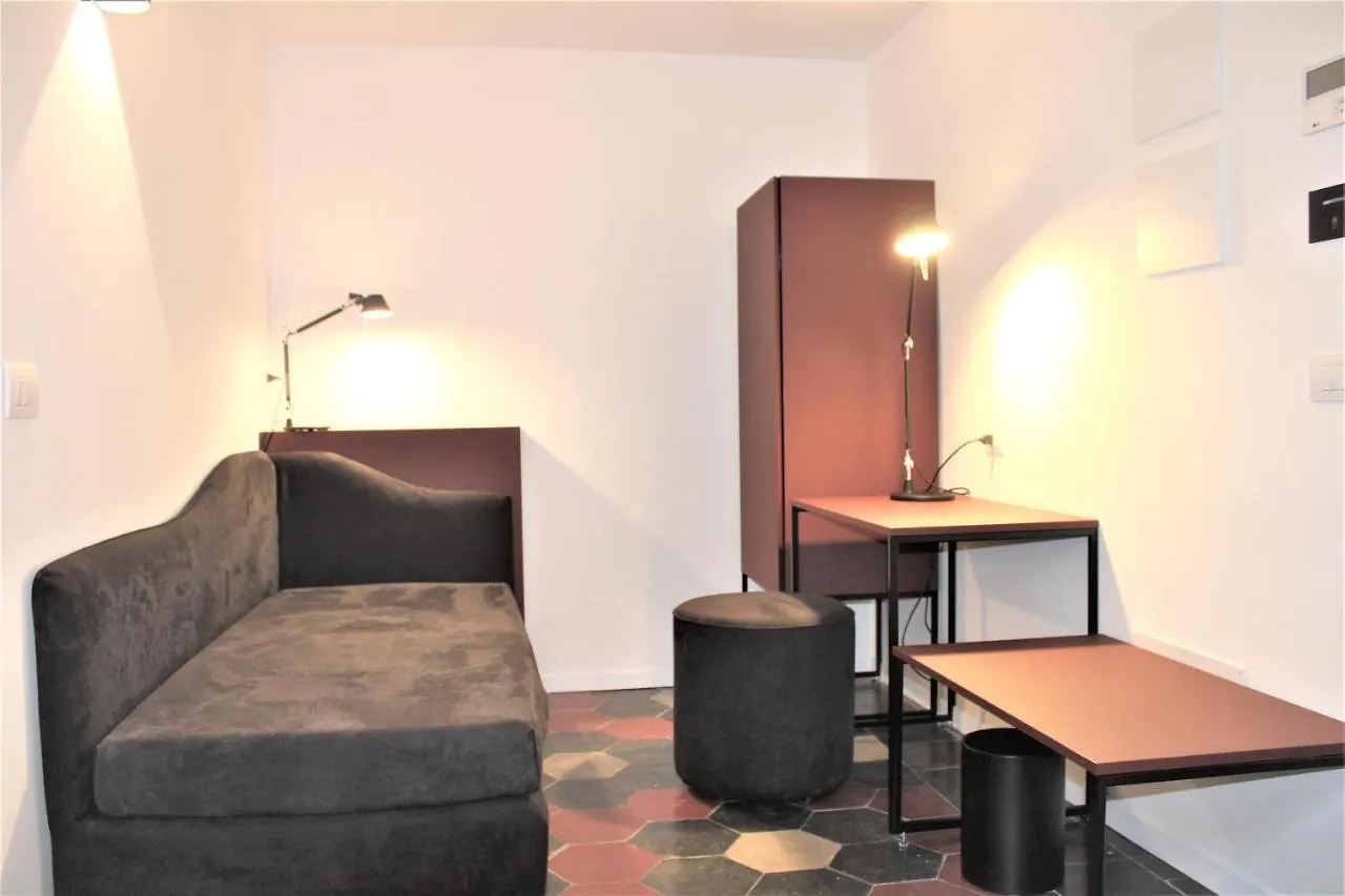 Pensjonat Youroom Vite Rzym